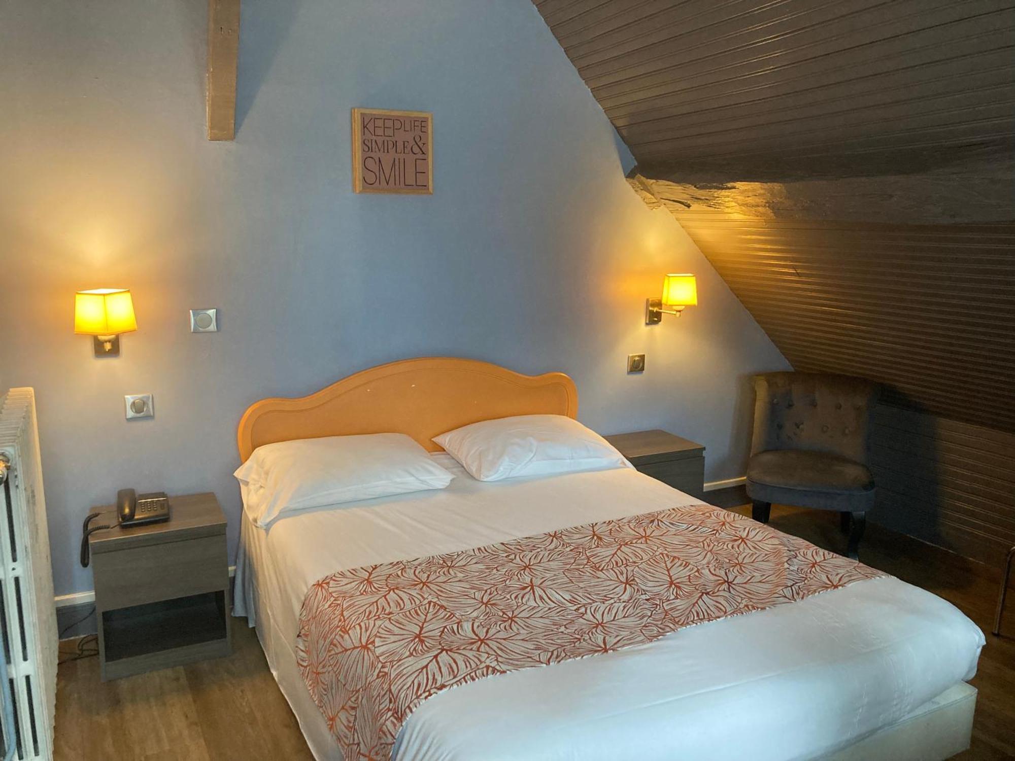Hotel Le Bon Laboureur La Charité-sur-Loire المظهر الخارجي الصورة